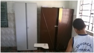 nieuwe kast naast een oude